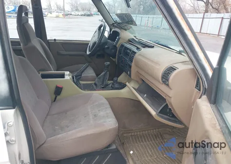 1995 Land Rover Discovery from USA, damaged, VIN SALJN1287SA135562